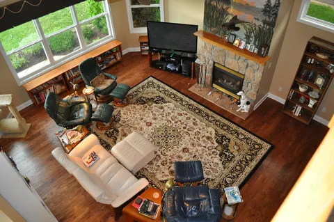 Hardwood flooring installed by Miller's Wholesale Flooring in East Tennessee